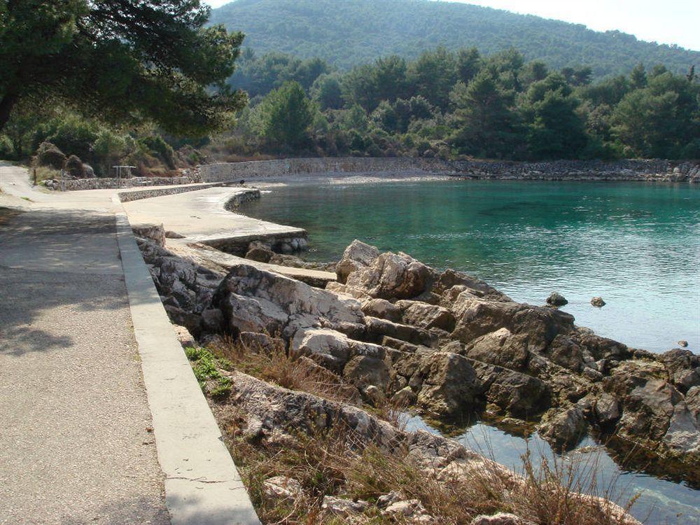 Apartments Mia Stari Grad  Bagian luar foto